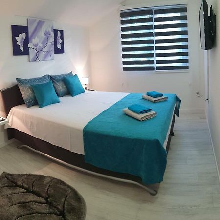 Holiday Home Flora Mostar Exterior foto